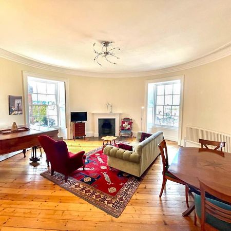 Incredible St Andrew'S Sq - 2 Bed In The Sky Apartment Luaran gambar