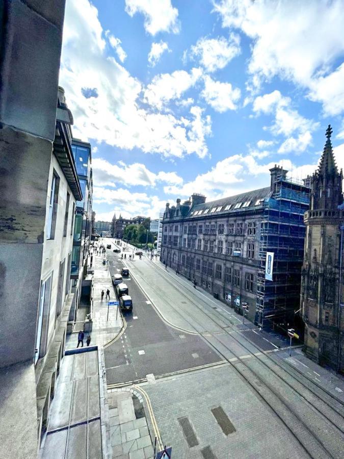 Incredible St Andrew'S Sq - 2 Bed In The Sky Apartment Edinburgh Luaran gambar